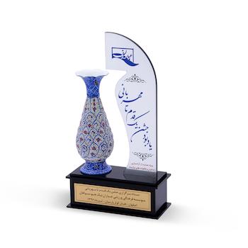 تندیس جشن یک قدم تا مهربانی، تندیس میناکاری